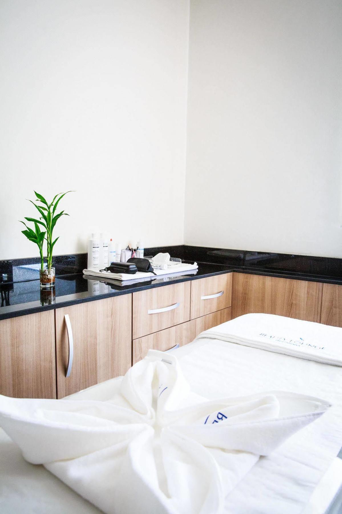 Nordic Hotel Abuja Buitenkant foto